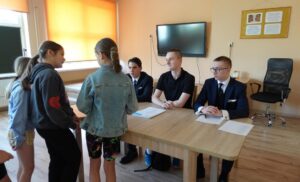 WYBORY DO SAMORZĄDU UCZNIOWSKIEGO