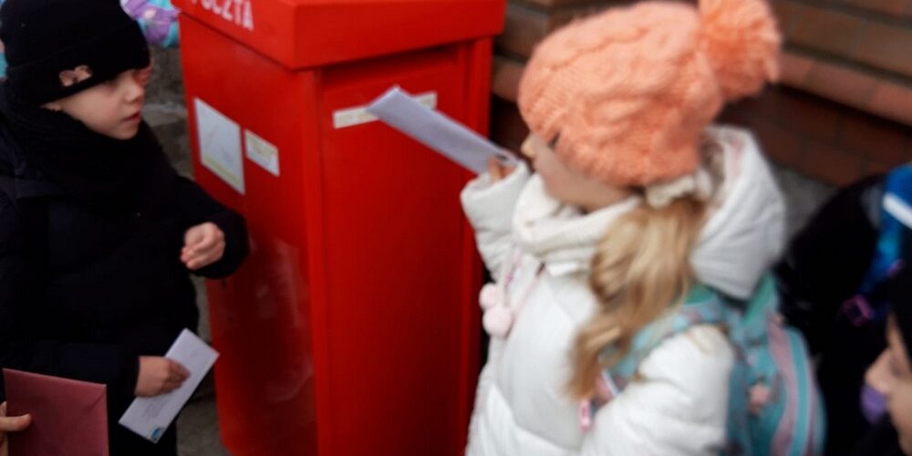 UCZNIOWIE II B LISTY PISZĄ…